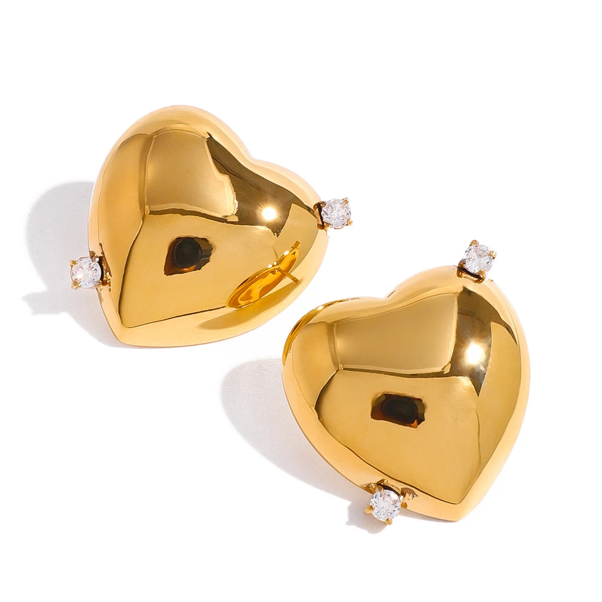 Heart Polished gold stud pair Earrings