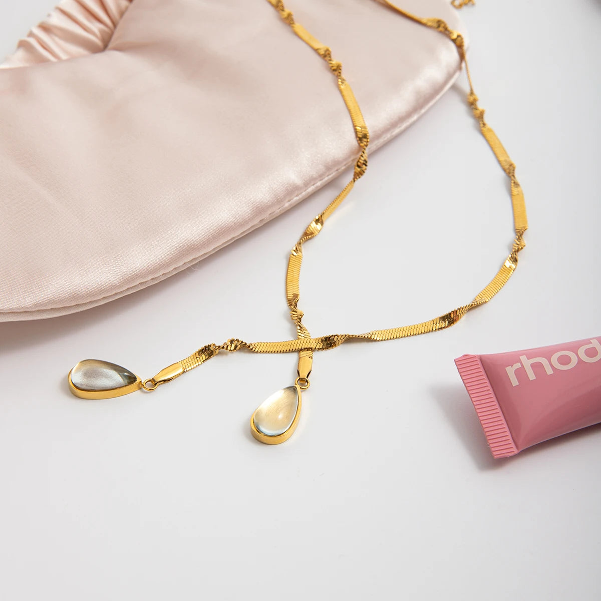 Teardrop Pendant Necklace