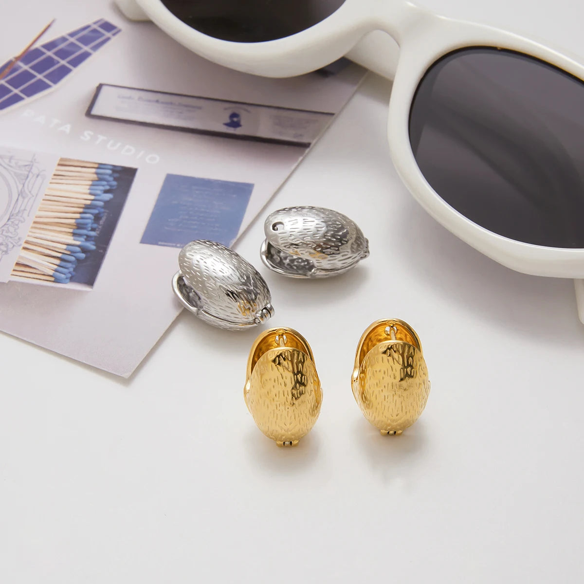 Round Earrings