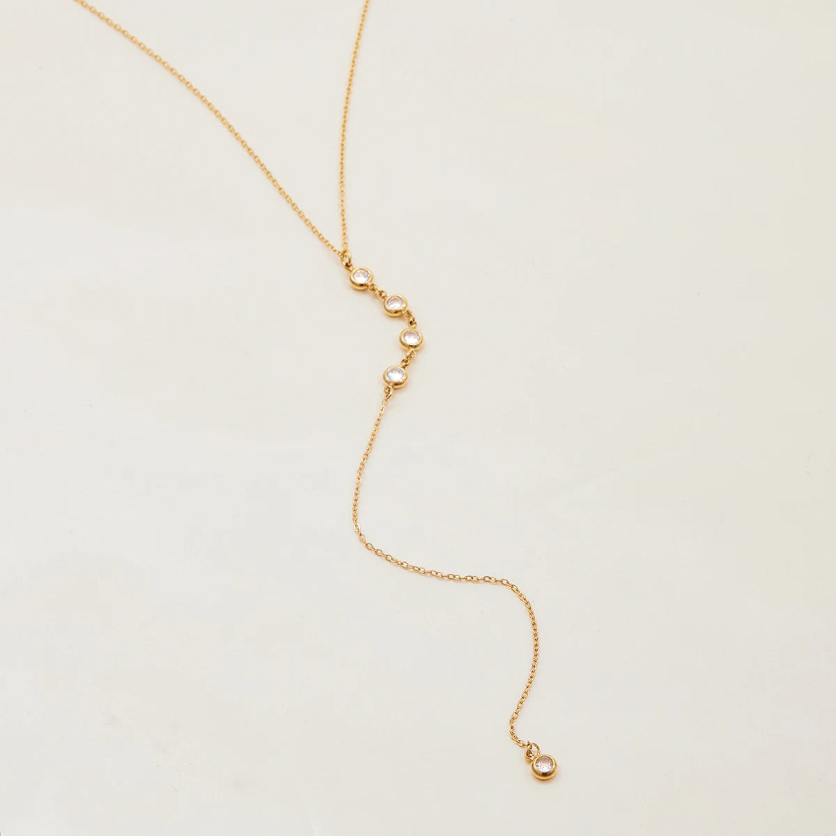 Y Pendant Shape Necklace