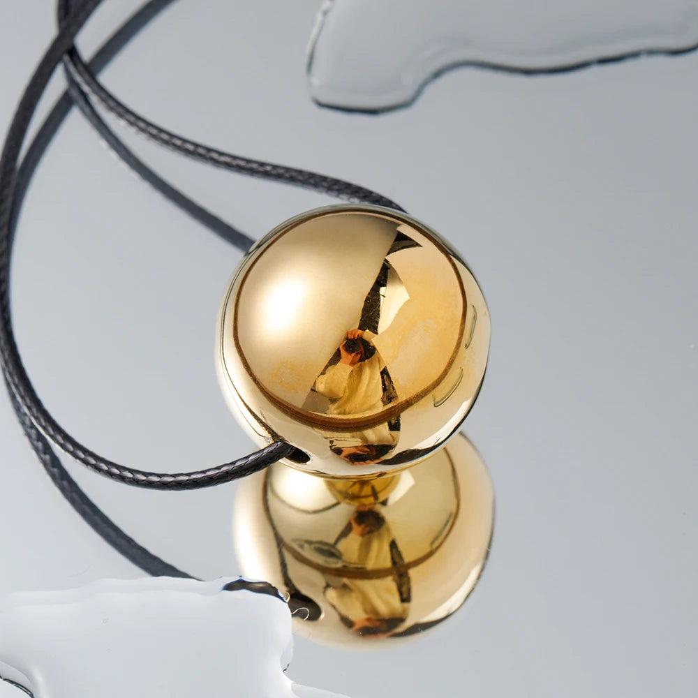 Ball Glossy Pendant Necklace