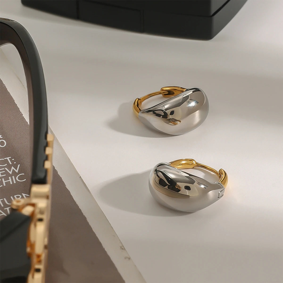 Golden Flow – Smooth luxe gold style Drop Earrings