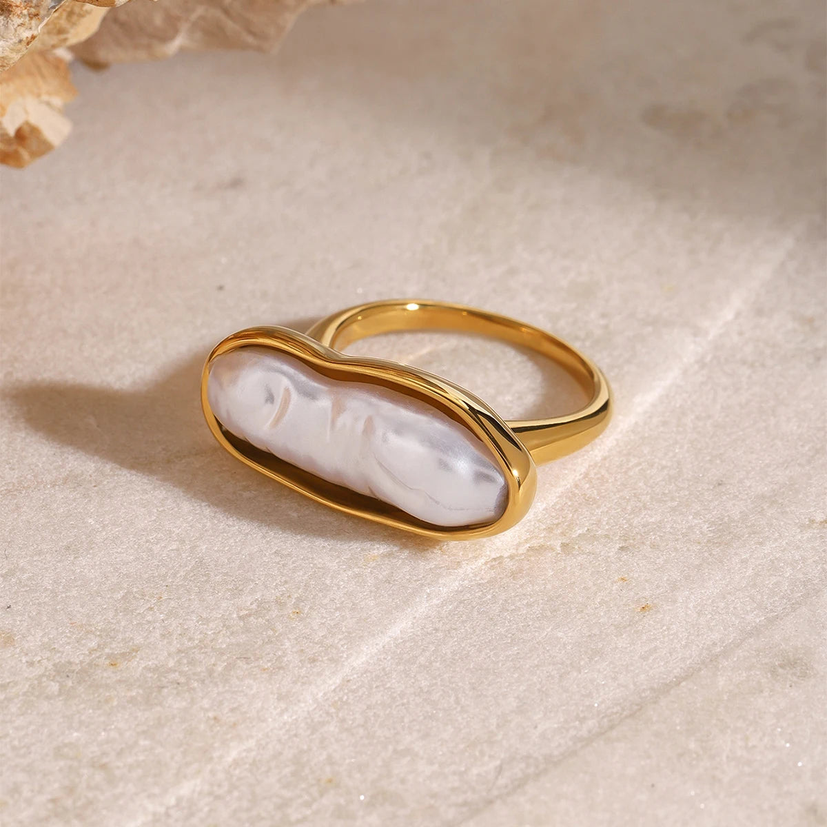 Irregular Aurora Ring