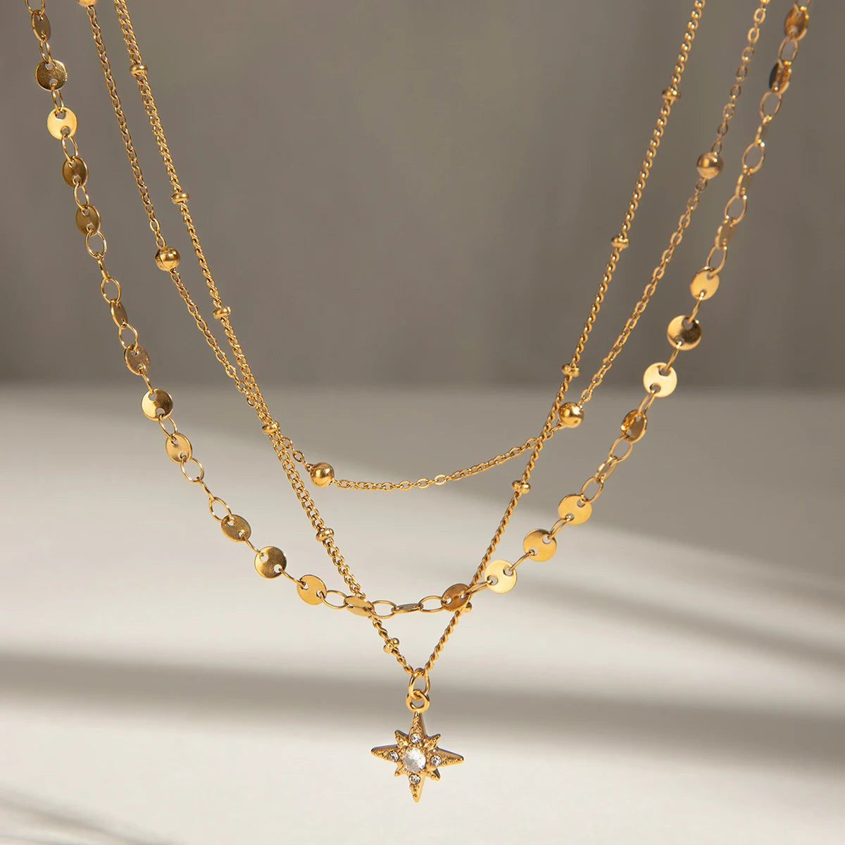 Star Layered Chain Pendant Necklace