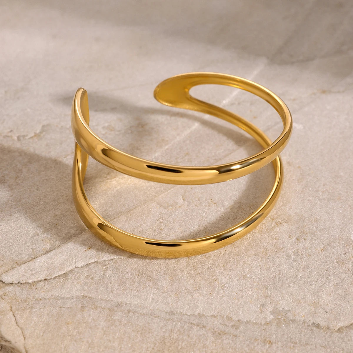 Torra – evokes a circular form