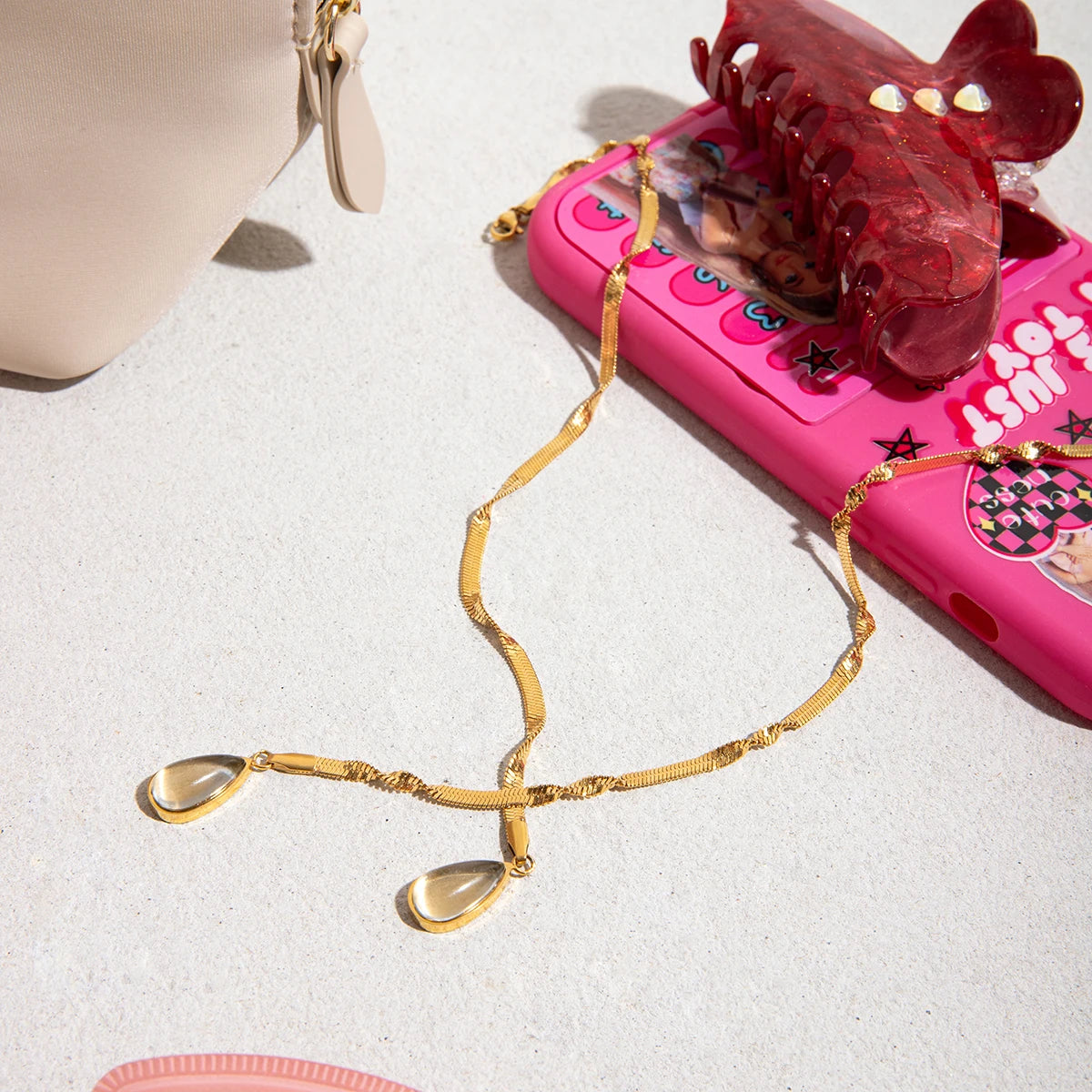 Teardrop Pendant Necklace